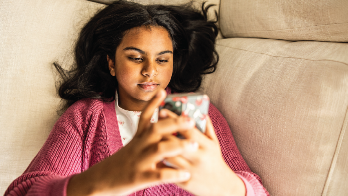 A survey of US adults finds 56% support banning social media for under-16s, while 21% oppose; majorities across demographic and partisan groups support a ban