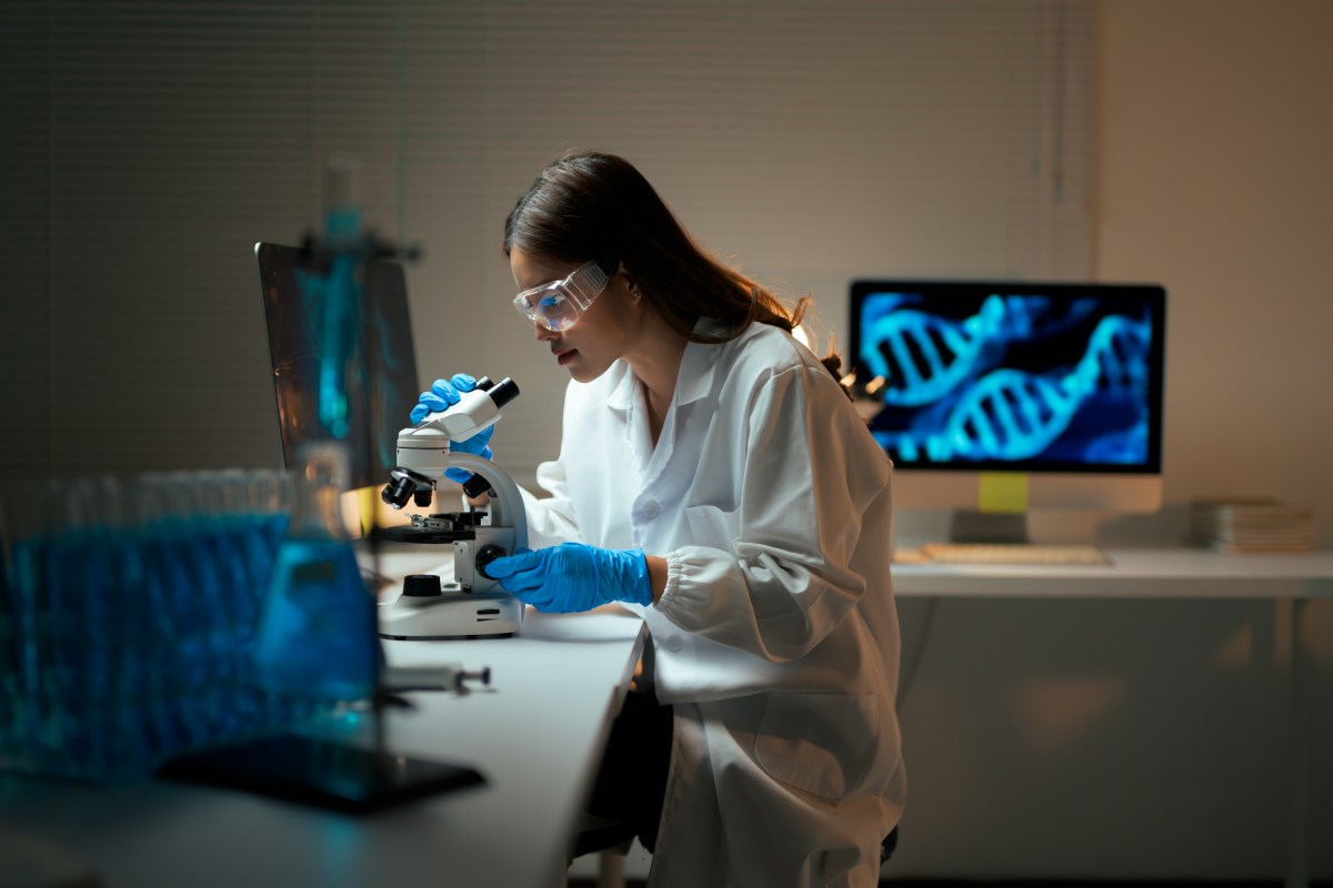 Anthropic launches Claude Science, an AI workbench that uses existing Claude models like Opus 4.8 to integrate 60+ scientific databases and specialized toolkits