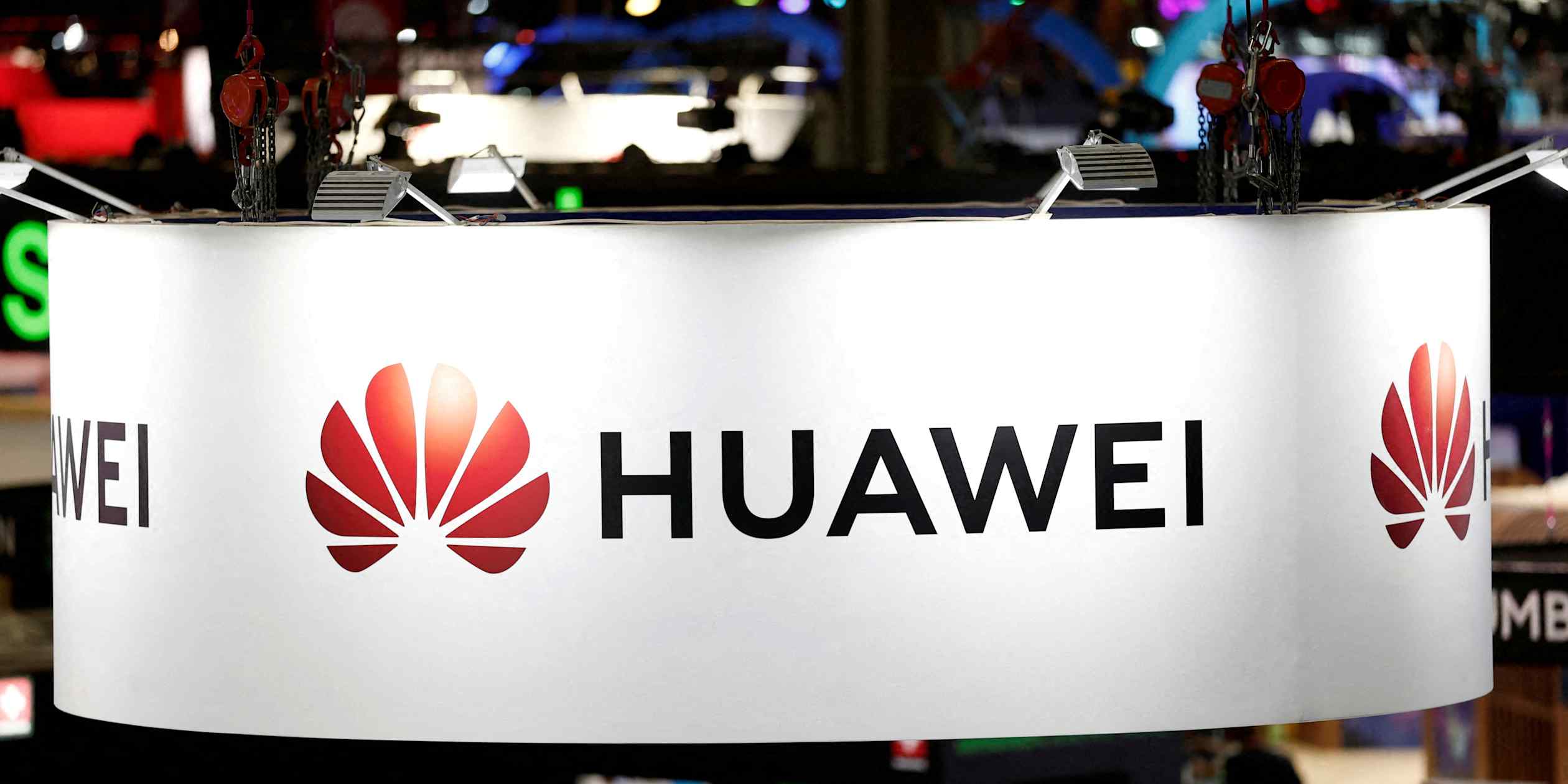 Huawei says it aims to make 1.4nm chips by 2031 using its "LogicFolding" tech, which is based on its new Tau Scaling Law intended to bypass Moore's Law limits