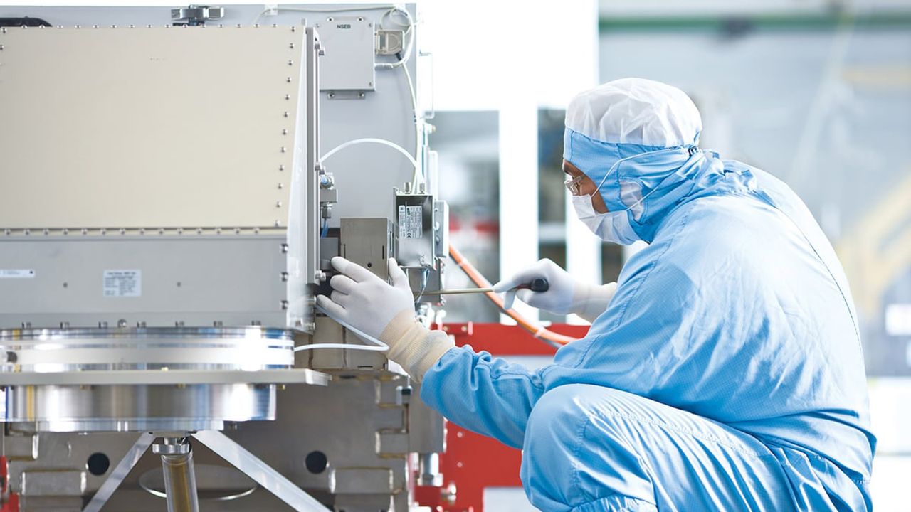 CTS: Chinese logic and memory chipmakers have imported 343 ASML immersion DUV lithography scanners from 2012 to early 2026, many of which can make 7nm chips