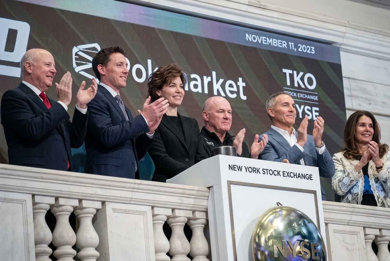 Dune Analytics: Polymarket's global trading volumes have fallen behind Kalshi in recent months; sources: product delays are contributing to Polymarket's decline