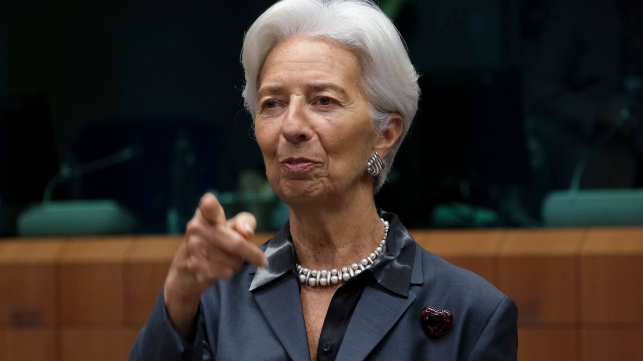 ECB President Christine Lagarde personally asked Greece to block Binance's MiCA license in June, aiming to protect the bank's "digital euro" project