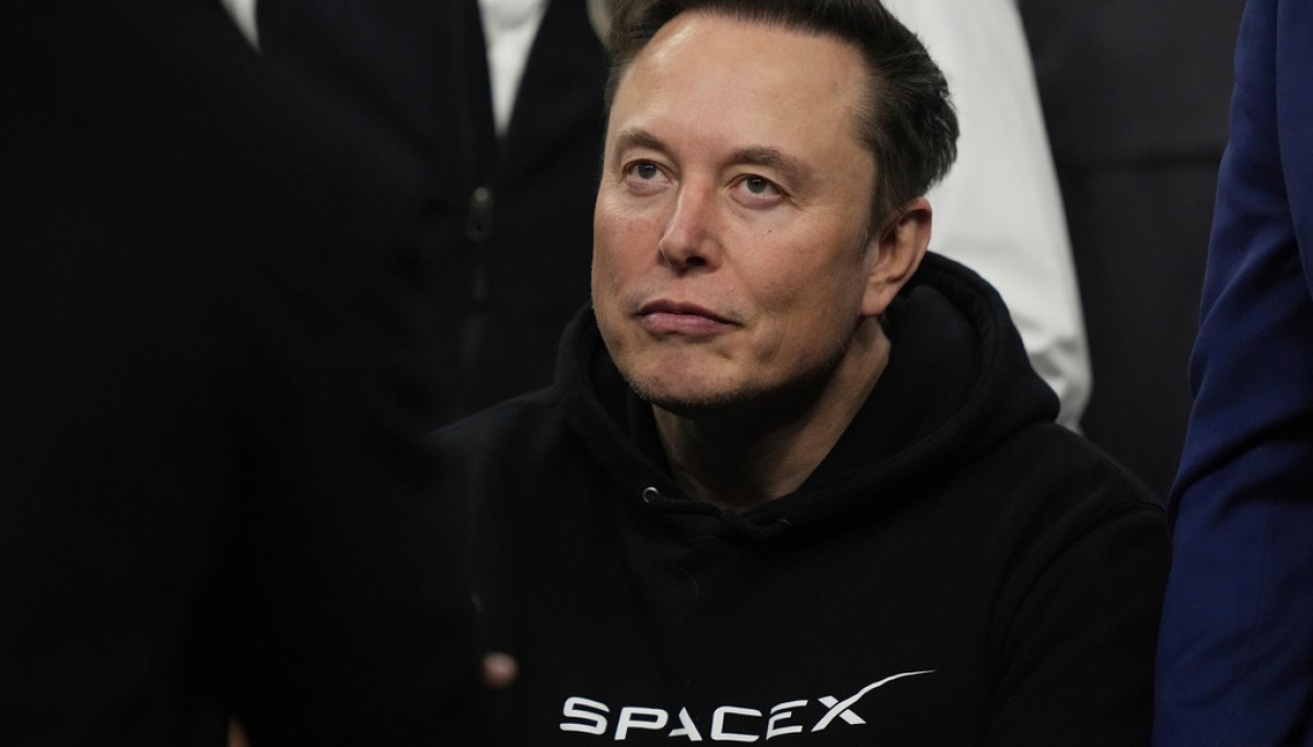 Filing: X and SpaceXAI move to dismiss their federal antitrust lawsuit in Texas against Apple, resolving accusations of Apple monopolizing smartphone markets