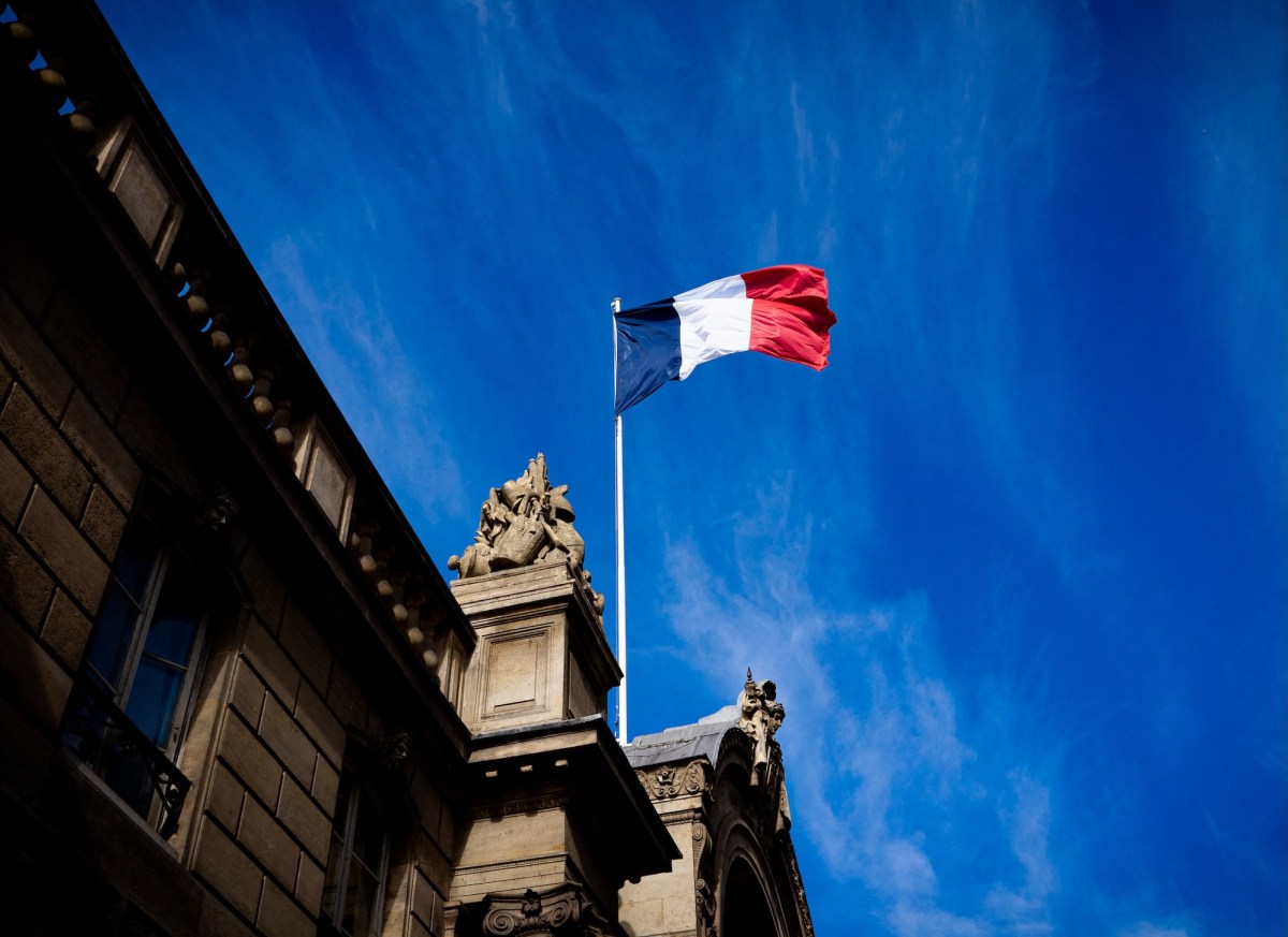 France says it plans to move government computers running Windows to Linux, to further reduce its reliance on US technology, without providing a timeline