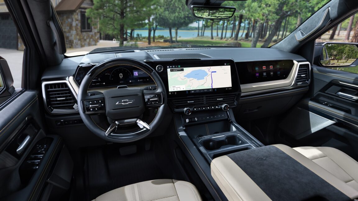 GM plans to integrate Apple CarPlay and Android Auto in its latest infotainment system, three years after upsetting some consumers by removing them from its EVs