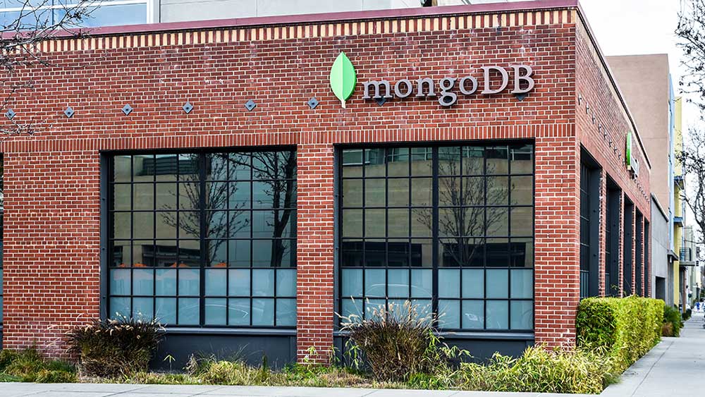 MongoDB reports Q2 revenue up 30% YoY to $771.8M, vs. $735M est., Atlas revenue up ~29% YoY, below major hedge funds' expectations; MDB drops 12%+ after hours