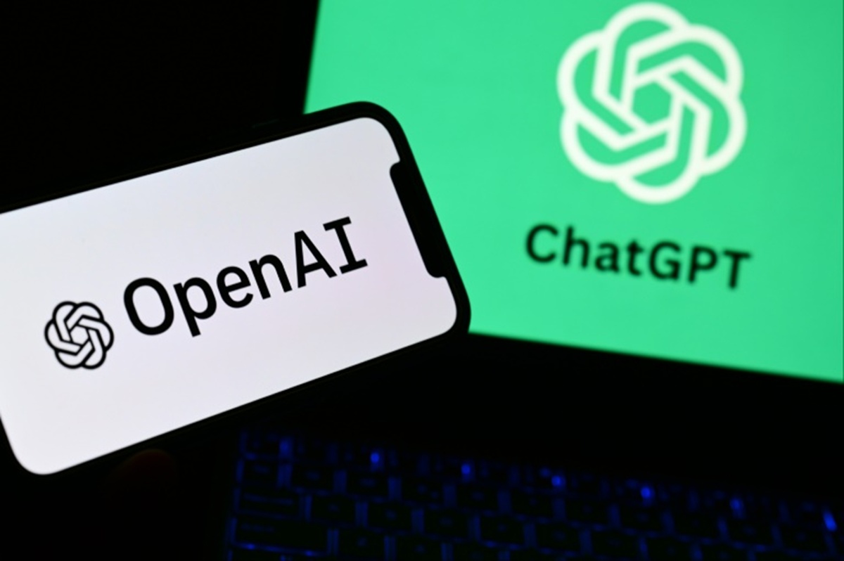 OpenAI CFO told investors that enterprise business now generates more revenue than ChatGPT-led consumer business; enterprise customers grew 32% in July