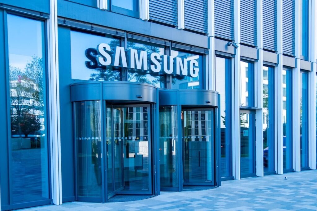 Samsung says it now aims to begin operations at its first chipmaking plant in South Korea's Yongin by 2029, bringing the timeline forward from 2030 or 2031