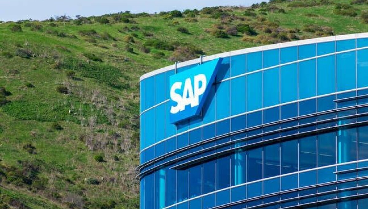 SAP will make it easier for customers to switch to rival service providers or end contracts, averting a possible EU antitrust fine after a September 2025 probe
