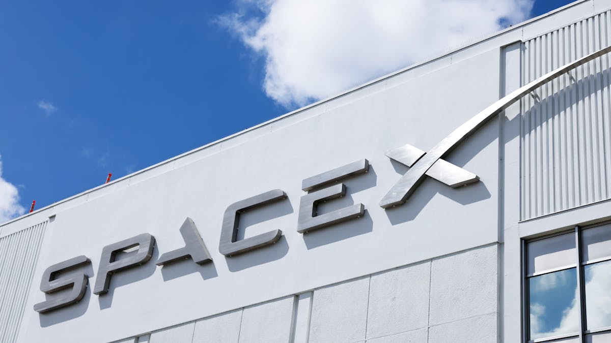 SpaceX lost just under $5B last year while generating more than $18.5B in revenue; the loss figure includes xAI