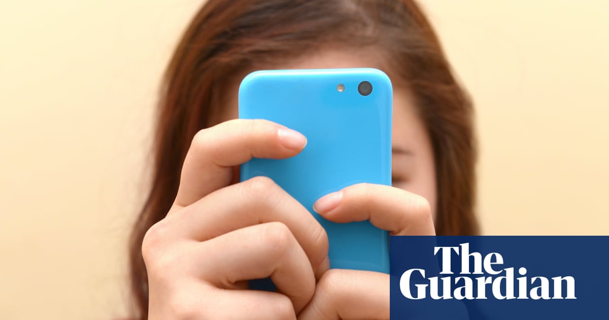The UK's Report Remove service receives 420 reports from under-18s of explicit images digitally faked or manipulated to depict them in H1, exceeding 2025's 397