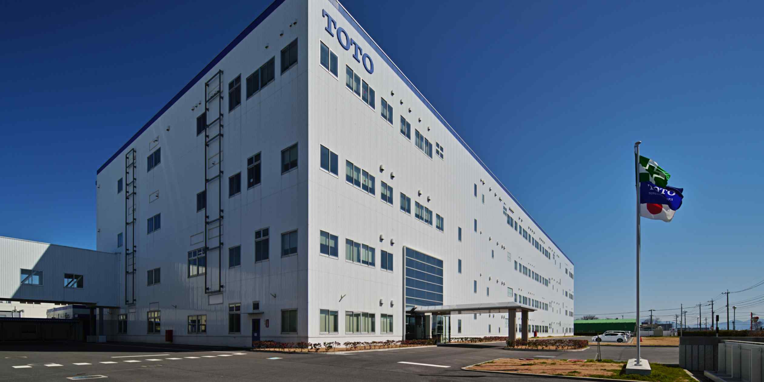 Toto, Japan's largest toilet maker, plans to invest $495M by 2030 to expand its semiconductor materials unit, targeting R&D for next-gen 1nm chip production