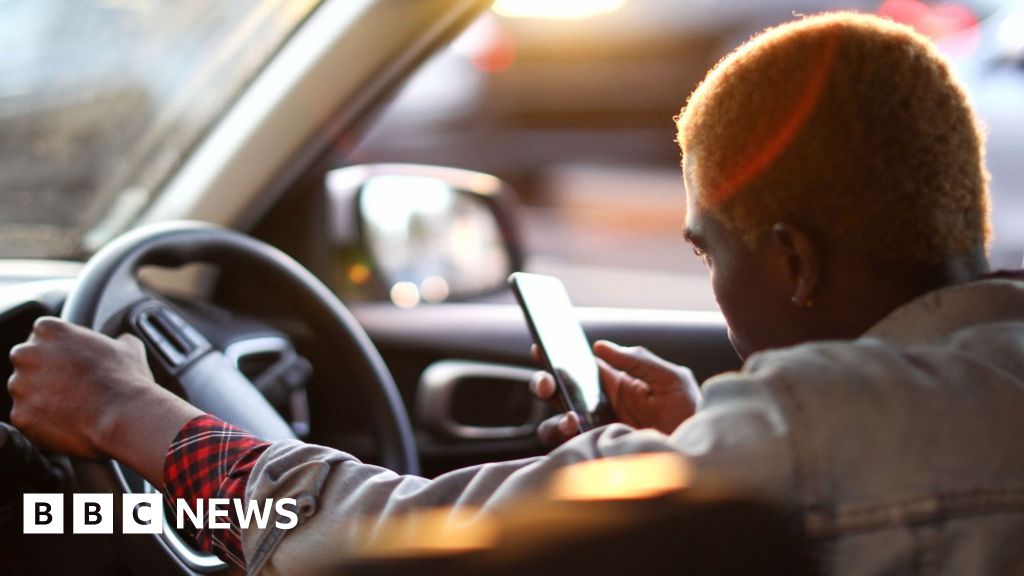 Uber is aligning with drivers' unions in a bid to slow the rollout of robotaxis across the US, as it faces a technological disruption to its core business