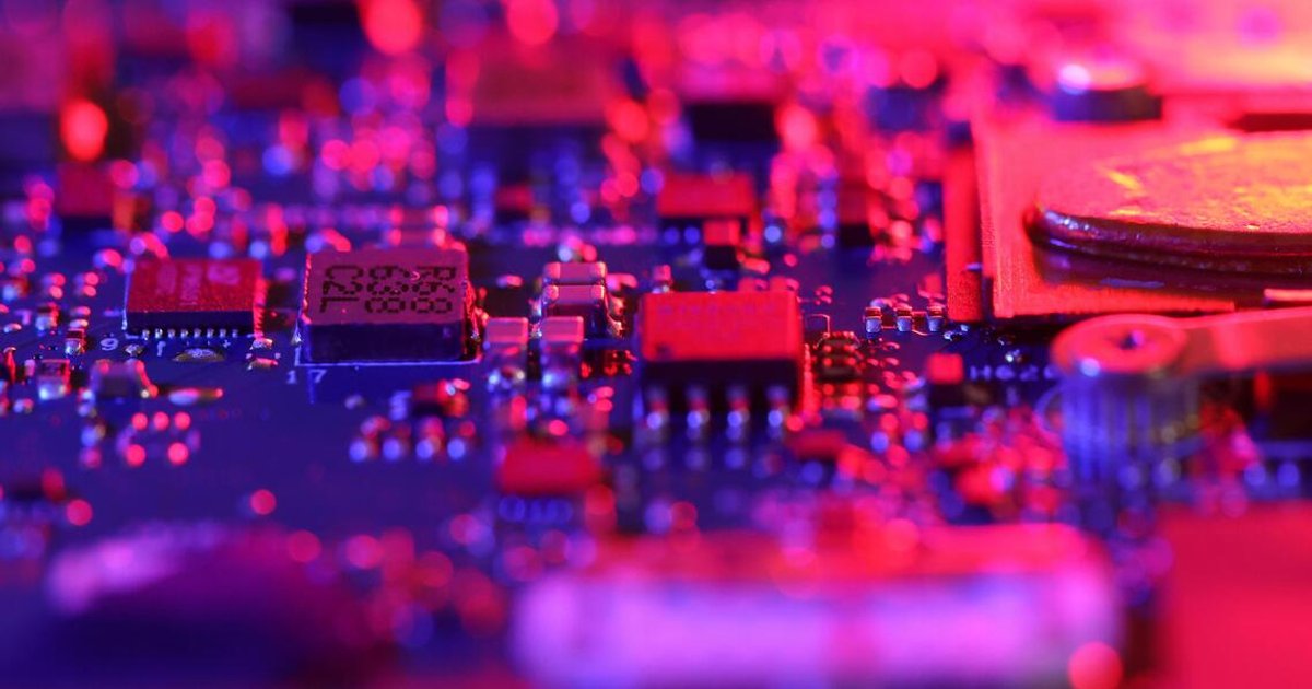 UK-based quantum computing startup Universal Quantum raised a $100M+ Series A led by DCVC and Firgun Ventures to expand research hubs in Germany and Singapore